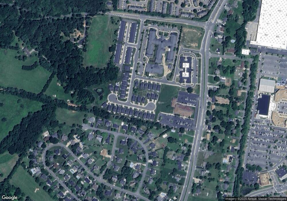 5707 Spring Arbor Cir, Fredericksburg, VA 22407 - photo 1