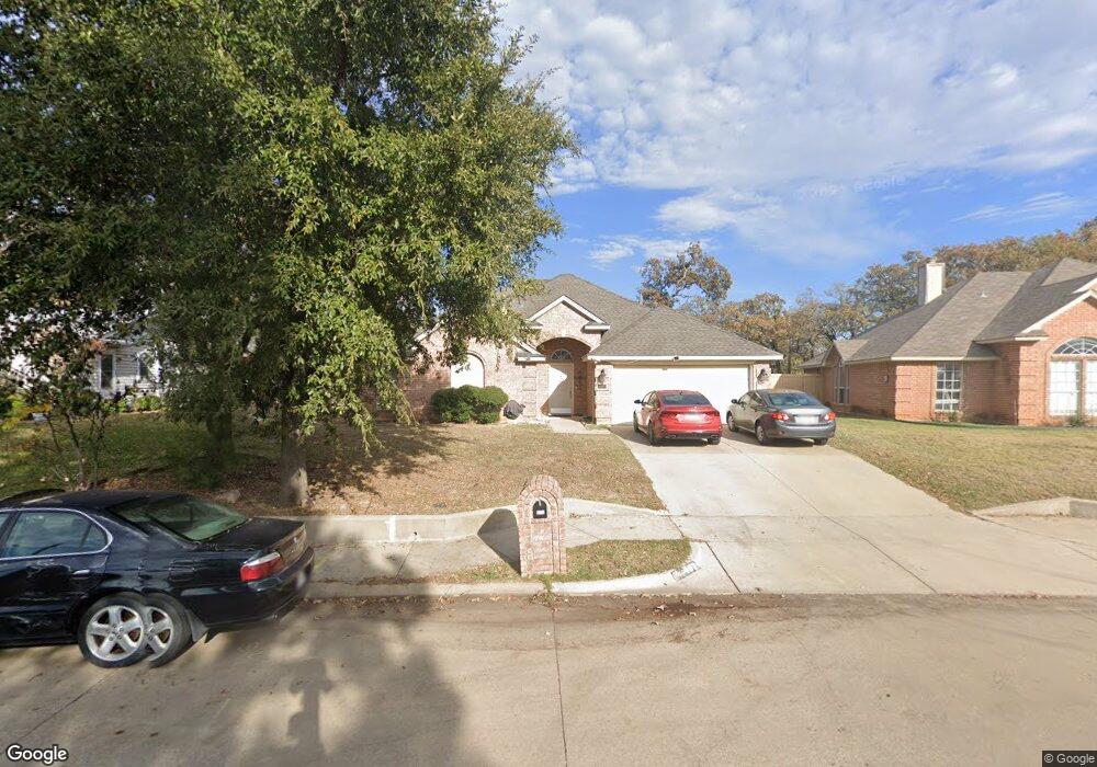 452 Arwine Dr, Hurst, TX 76053 - photo 1