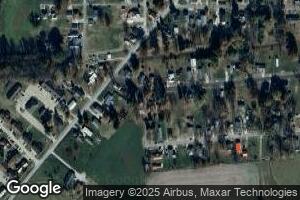 747 Oak St, Bicknell, IN 47512