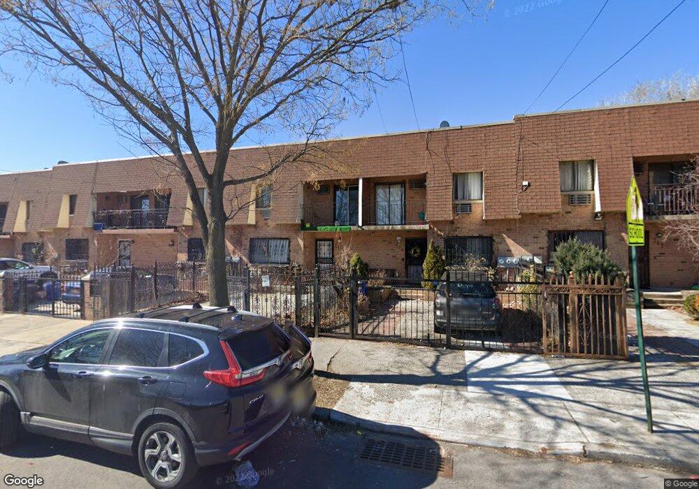 715 Thieriot Ave unit Gr.Level, Bronx, NY 10473 - photo 1