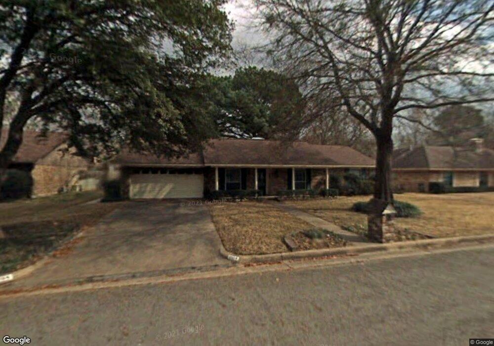 6104 Huntington Dr, Tyler, TX 75703 - photo 1