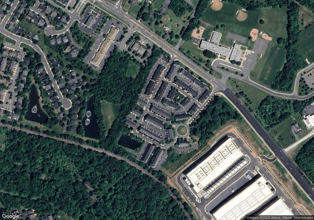 14576 Marlow St, Gainesville, VA 20155 - photo 1