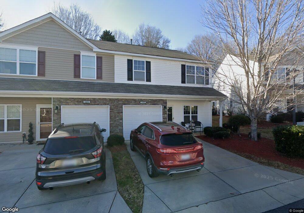 1420 Harpers Inlet Dr, Clover, SC 29710 - photo 1