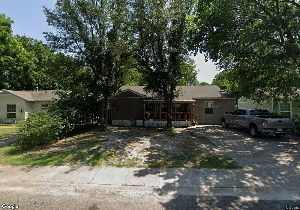 256 Graham Ave, Bonham, TX 75418 - photo 1