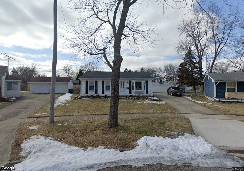 718 Hemlock Dr, Davison, MI 48423 - photo 1