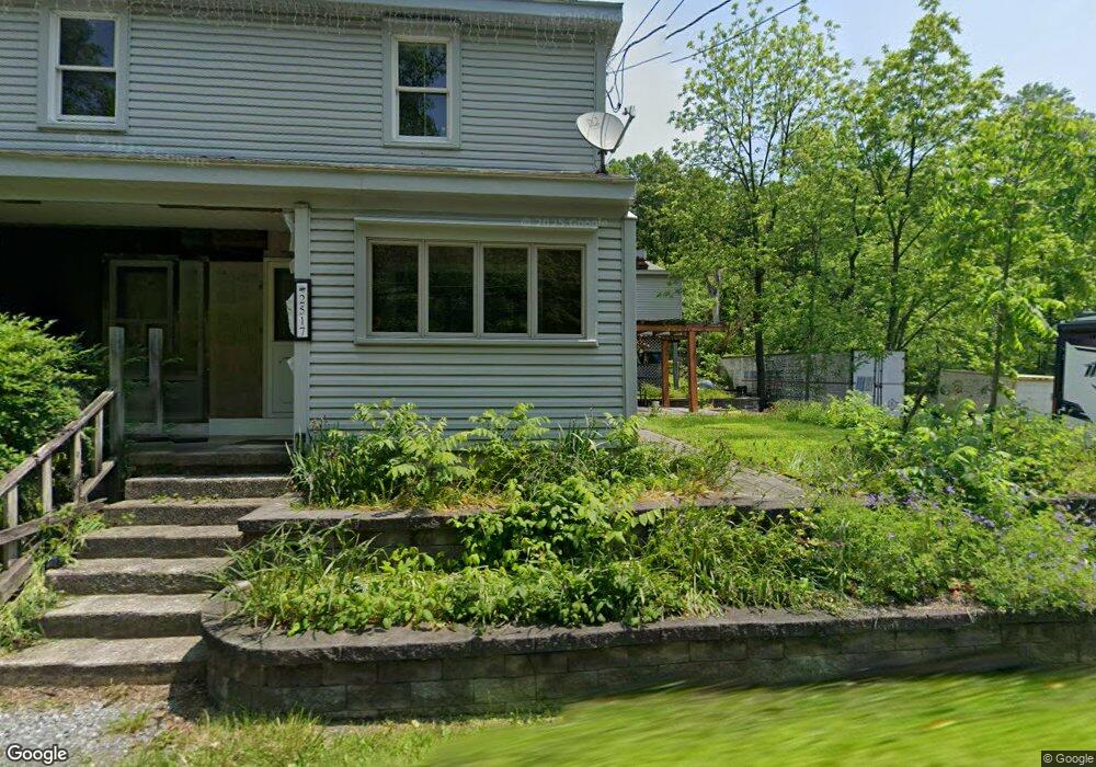 2517 Welshtown Rd, Slatington, PA 18080 - photo 1