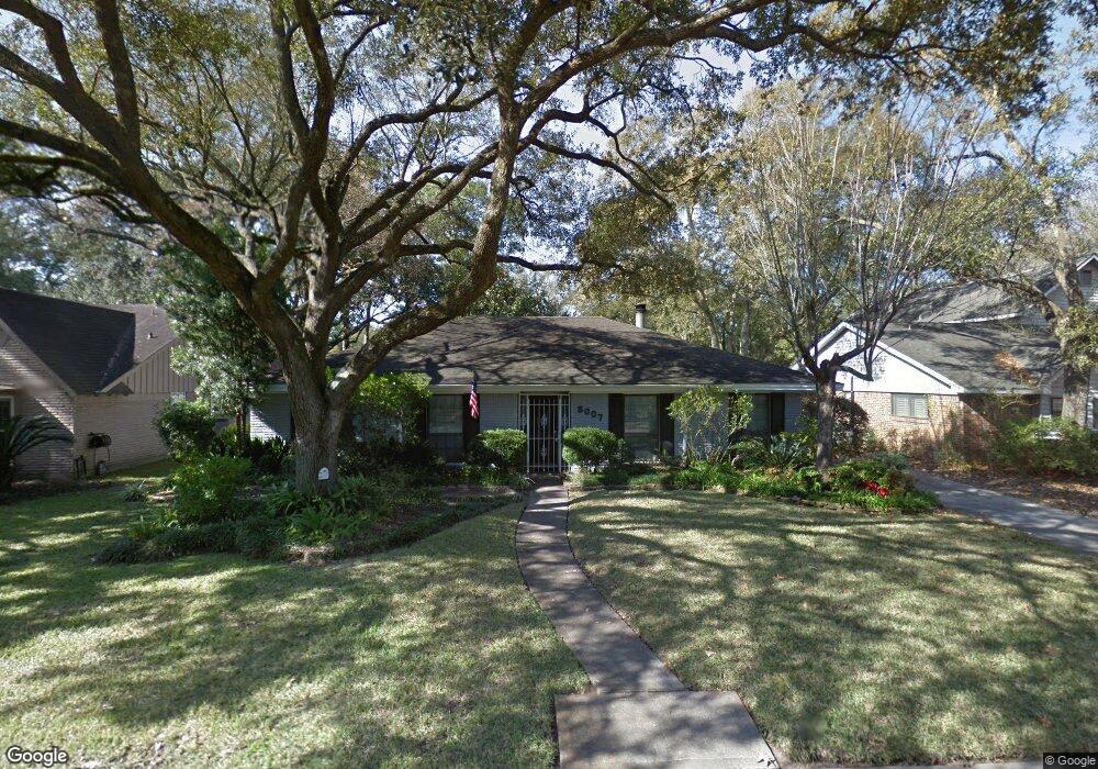5007 Leafy Hollow Ct, Houston, TX 77018 - photo 1