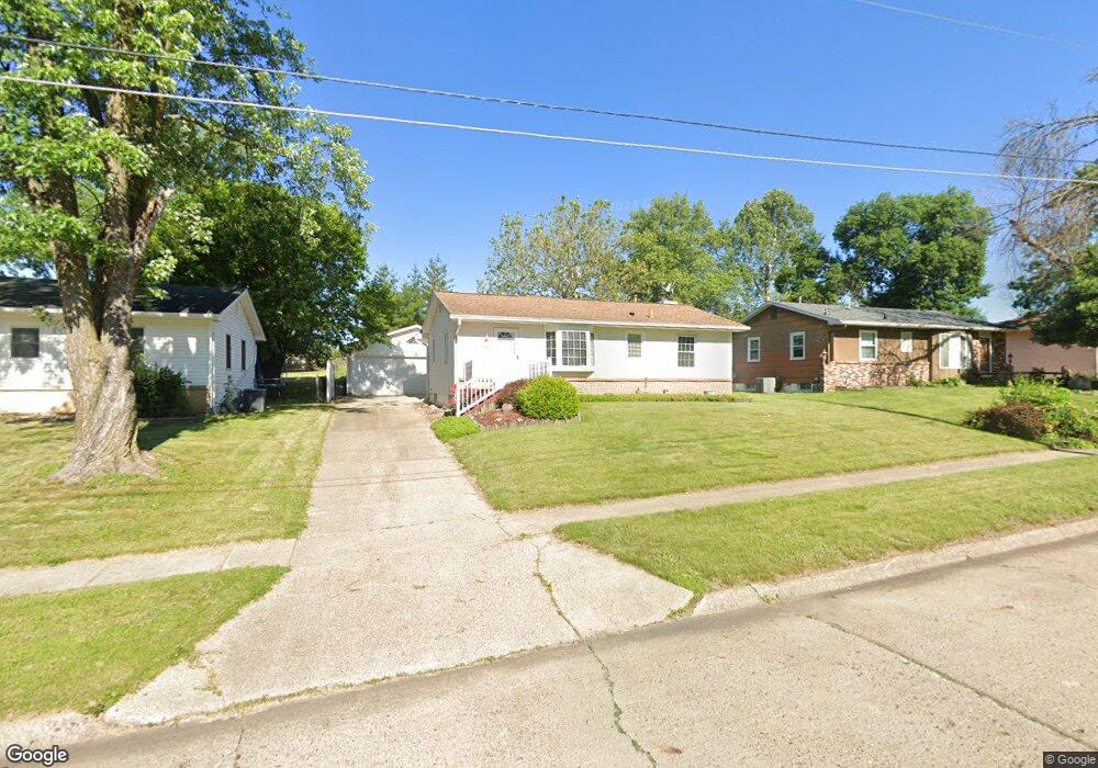 3820 SE 15th St, Des Moines, IA 50320 - photo 1