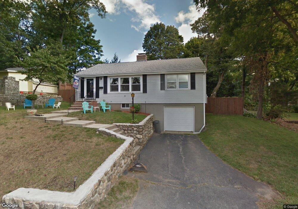3 Border St, Wakefield, MA 01880 - photo 1
