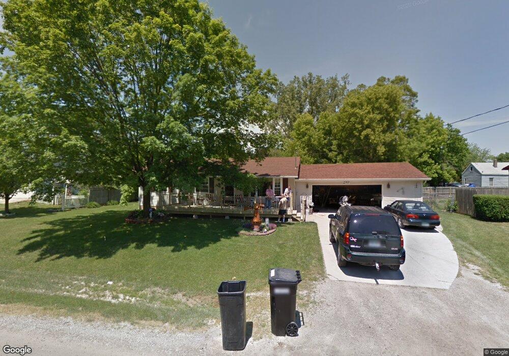 4020 Hogarth Ave, Flint, MI 48532 - photo 1