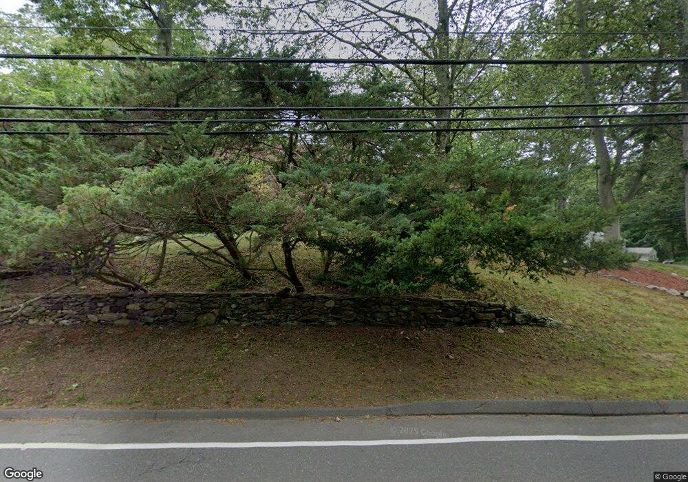 269 Sawmill Rd, Stamford, CT 06903 - photo 1