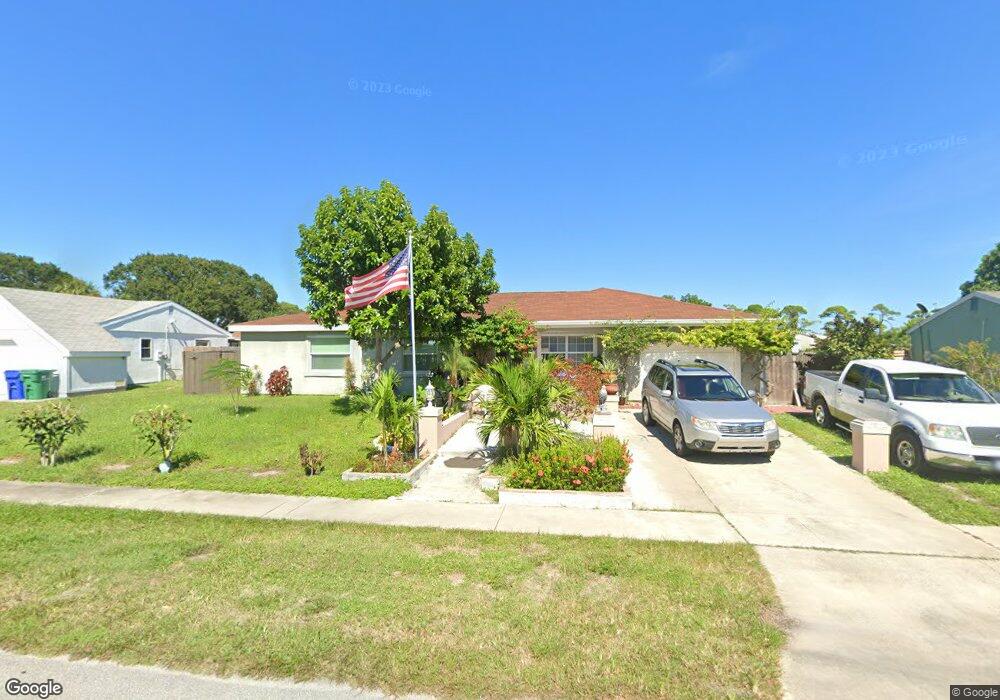 938 Beach Ln, Sebastian, FL 32958 - photo 1