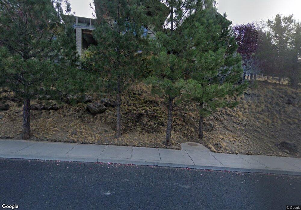 2884 NW Horizon Dr, Bend, OR 97701 - photo 1