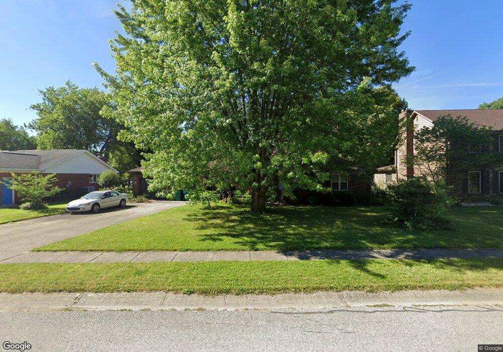 1639 Beech Dr N, Plainfield, IN 46168 - photo 1