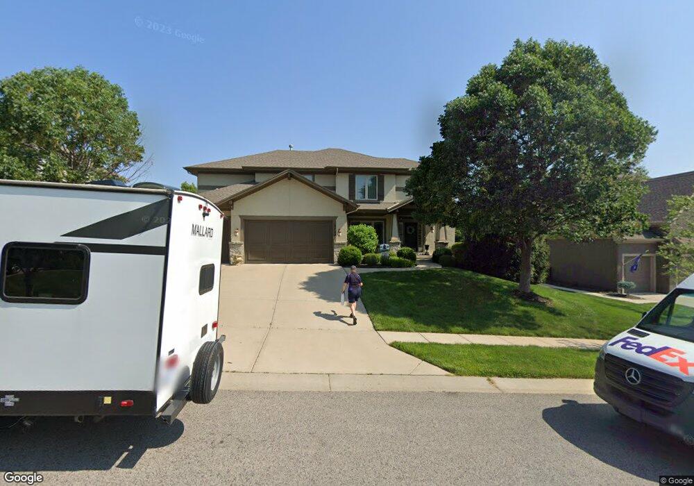 10720 W 169th St, Overland Park, KS 66221 - photo 1