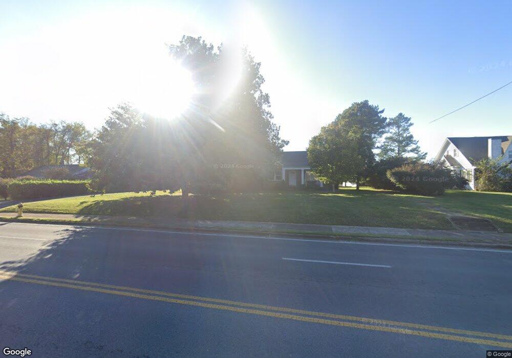 1304 S Cannon Blvd, Shelbyville, TN 37160 - photo 1