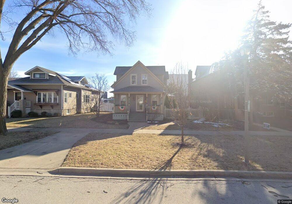 139 N Larch Ave, Elmhurst, IL 60126 - photo 1