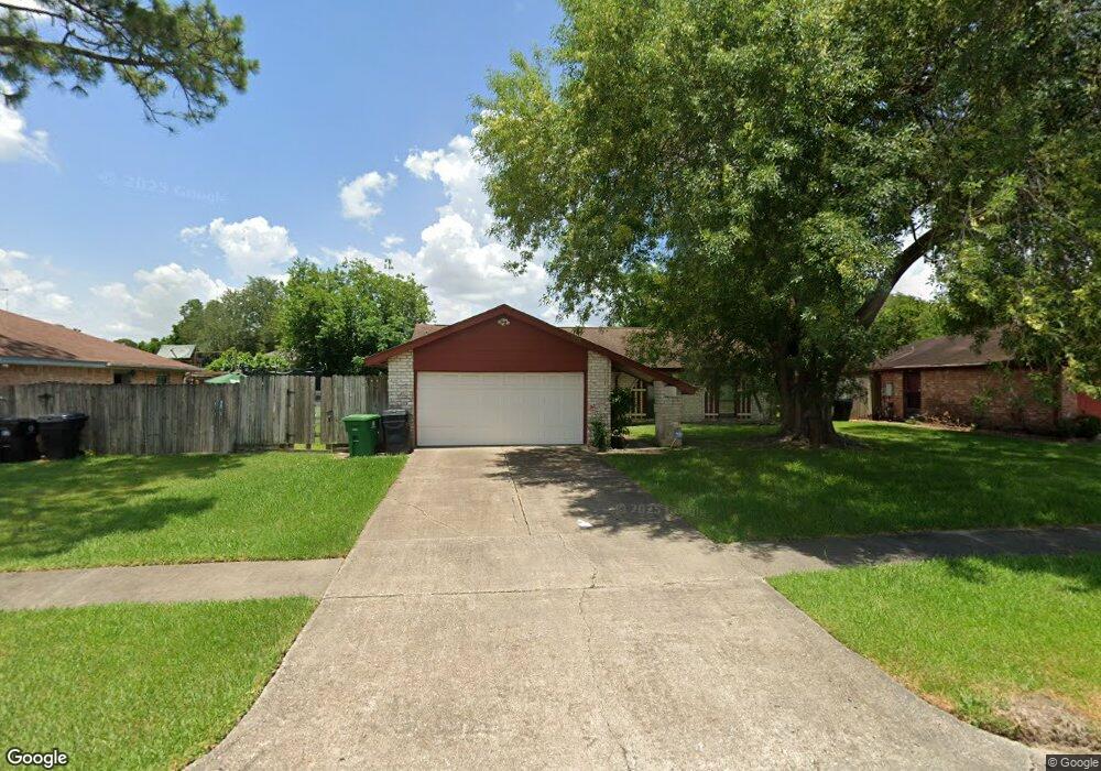 8407 Gulfwood Ln, Houston, TX 77075 - photo 1