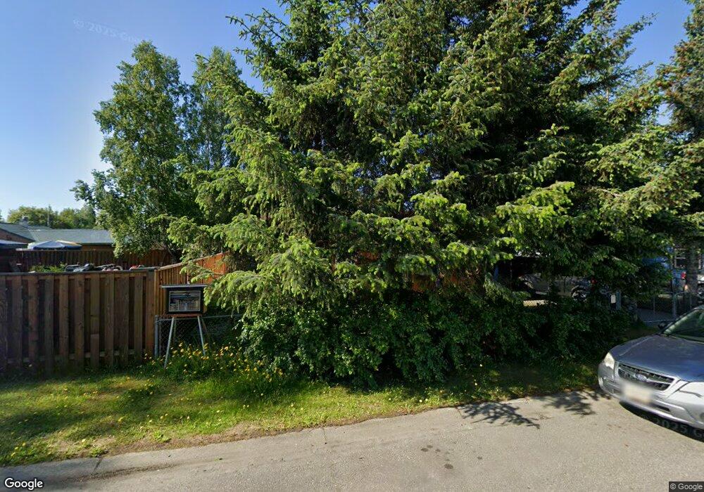 5706 Ladd Ln, Anchorage, AK 99504 - photo 1