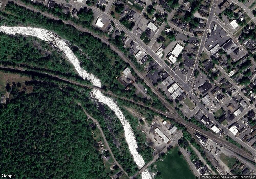 34 Foundry St, Palmer, MA 01069 - photo 1