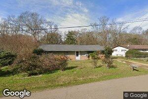 106 Lee St, Hazlehurst, MS 39083