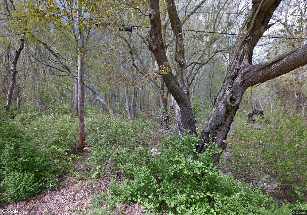 3 Schumann Rd, Westerly, RI 02891 - photo 1