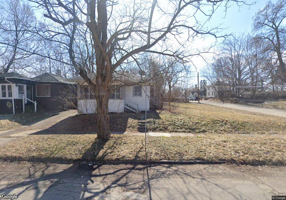 1802 Illinois Ave, Flint, MI 48506 - photo 1