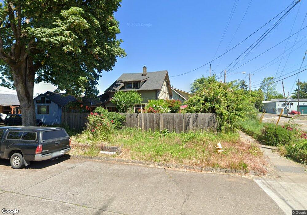 809 W 3rd Ave, Eugene, OR 97402 - photo 1