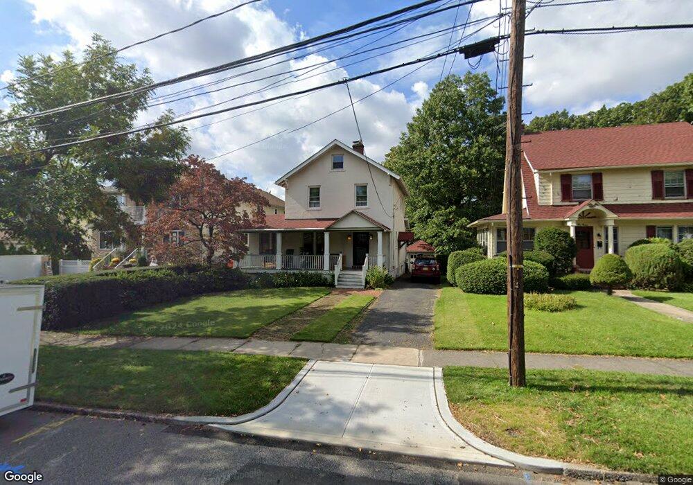 292 Ridge Rd, Rutherford, NJ 07070 - photo 1