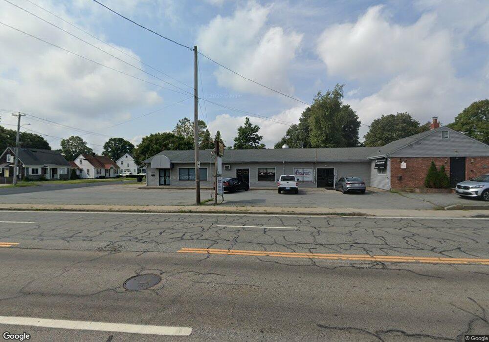 1709 Warwick Ave, Warwick, RI 02889 - photo 1