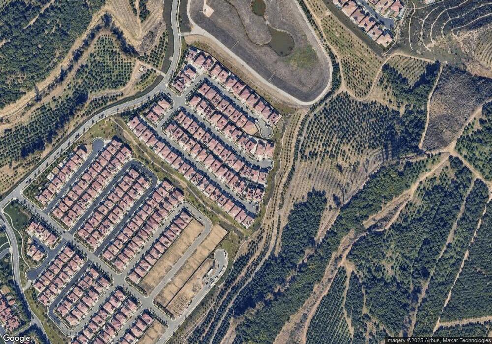 204 Trailmaster, Irvine, CA 92602 - photo 1