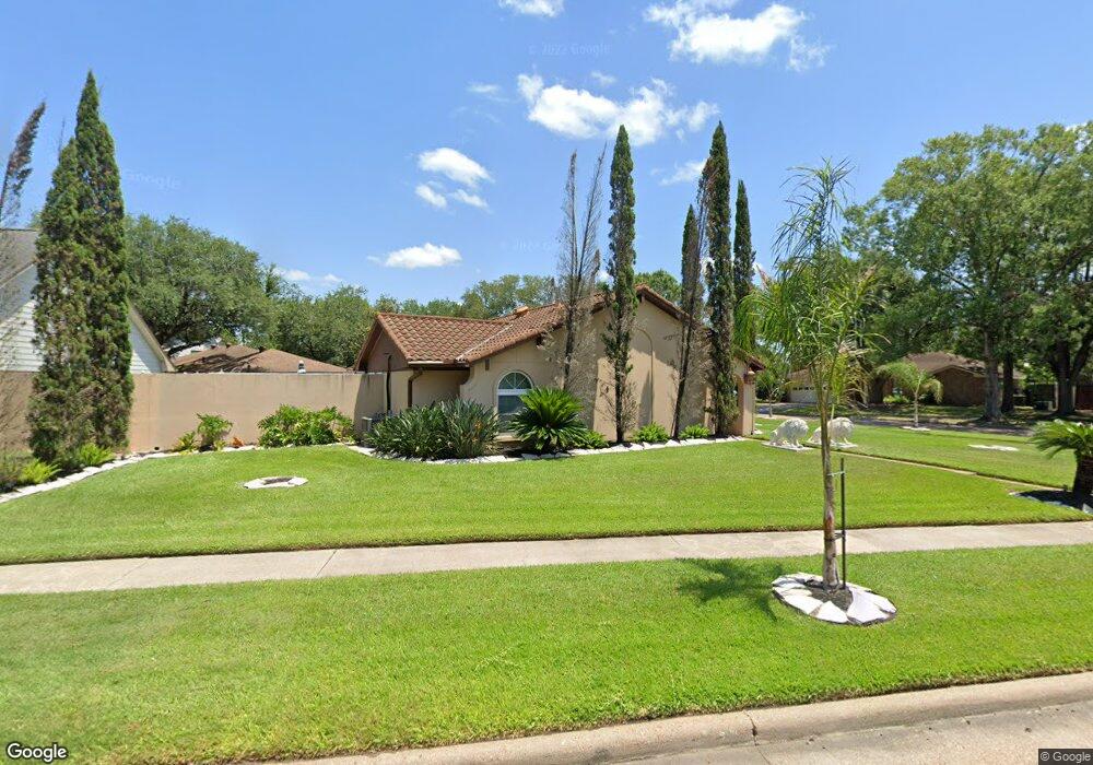 12019 Kirknoll Dr, Houston, TX 77089 - photo 1