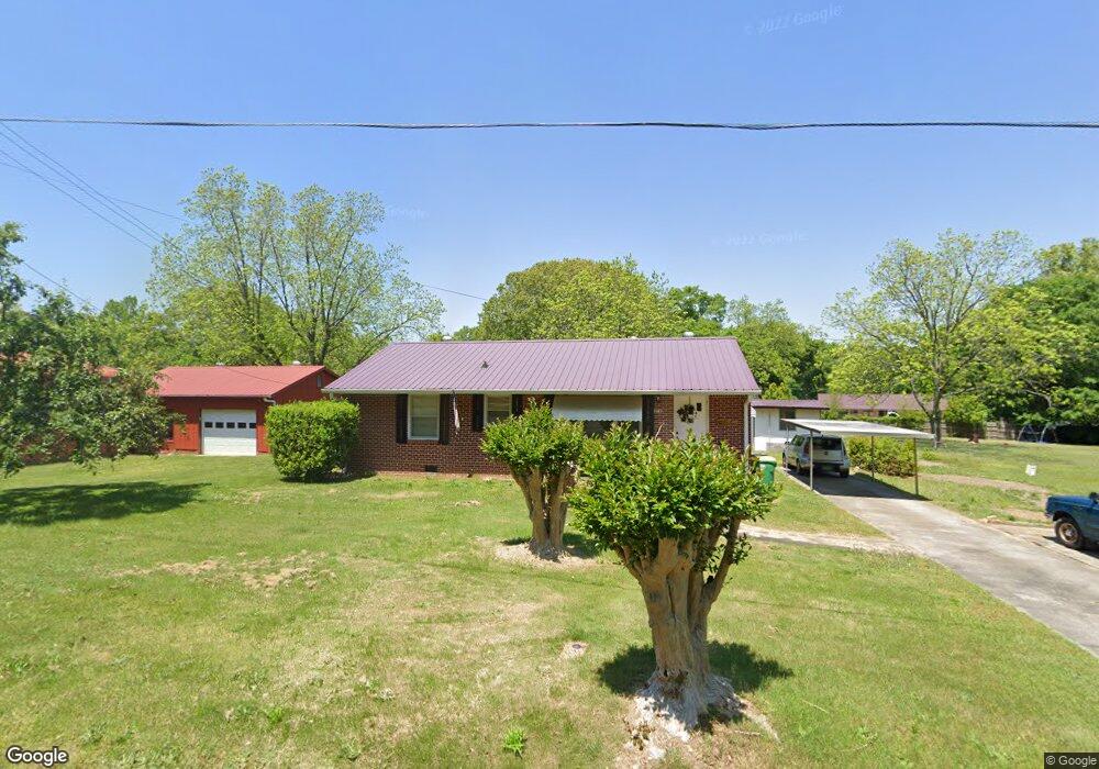 276 6th Ave, Winder, GA 30680 - photo 1