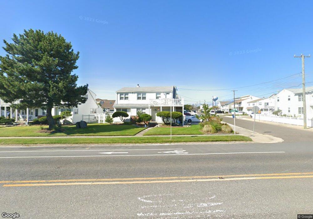 109 W Brigantine Ave unit 3, Brigantine, NJ 08203 - photo 1