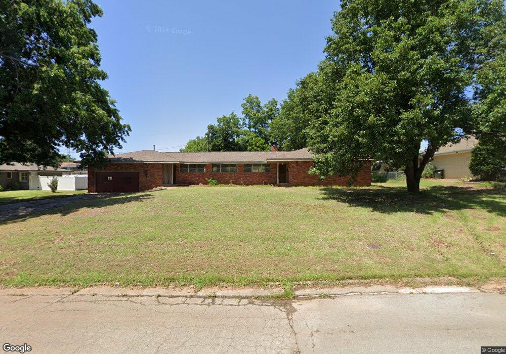 1106 E 8th St, Cushing, OK 74023 - photo 1