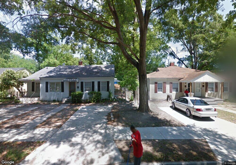 1216 E 54th St, Savannah, GA 31404 - photo 1