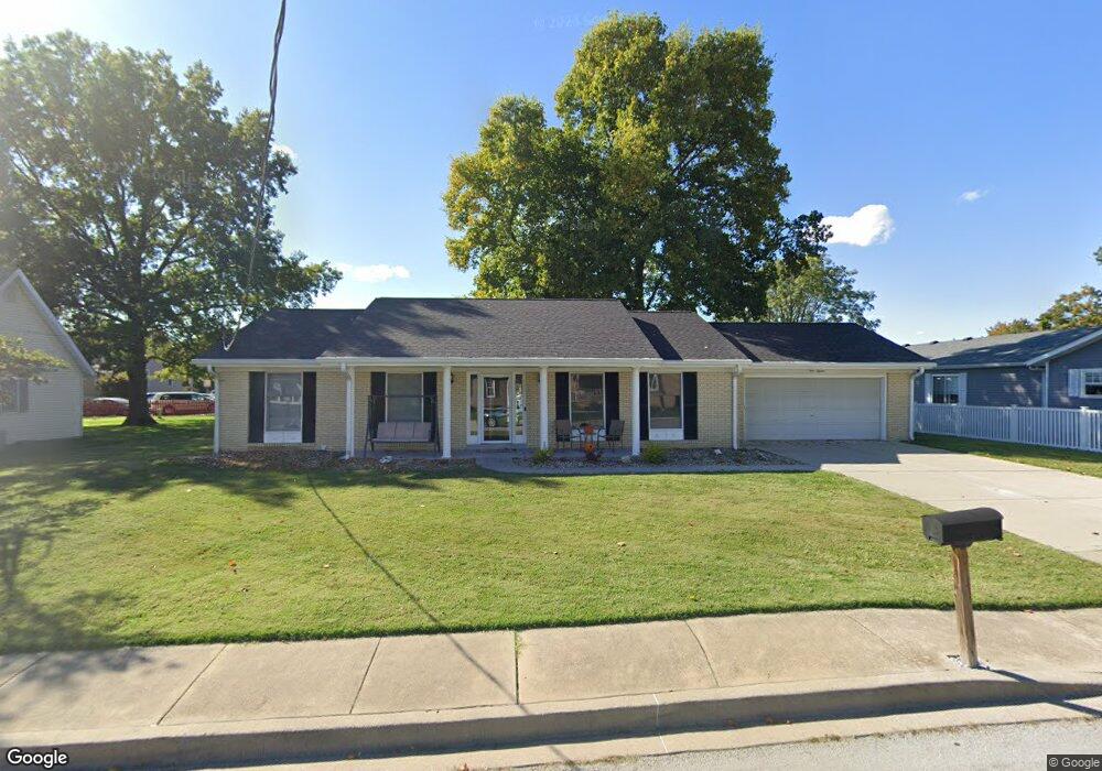 415 N Donk Ave, Maryville, IL 62062 - photo 1
