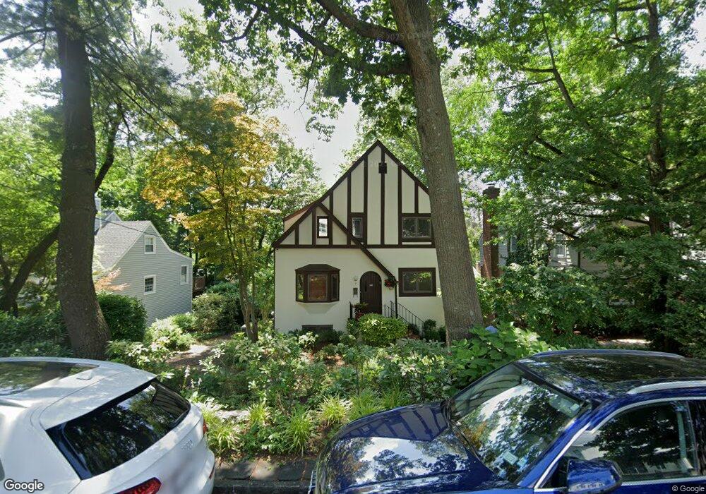 7 Briarcliff Dr, Port Washington, NY 11050 - photo 1