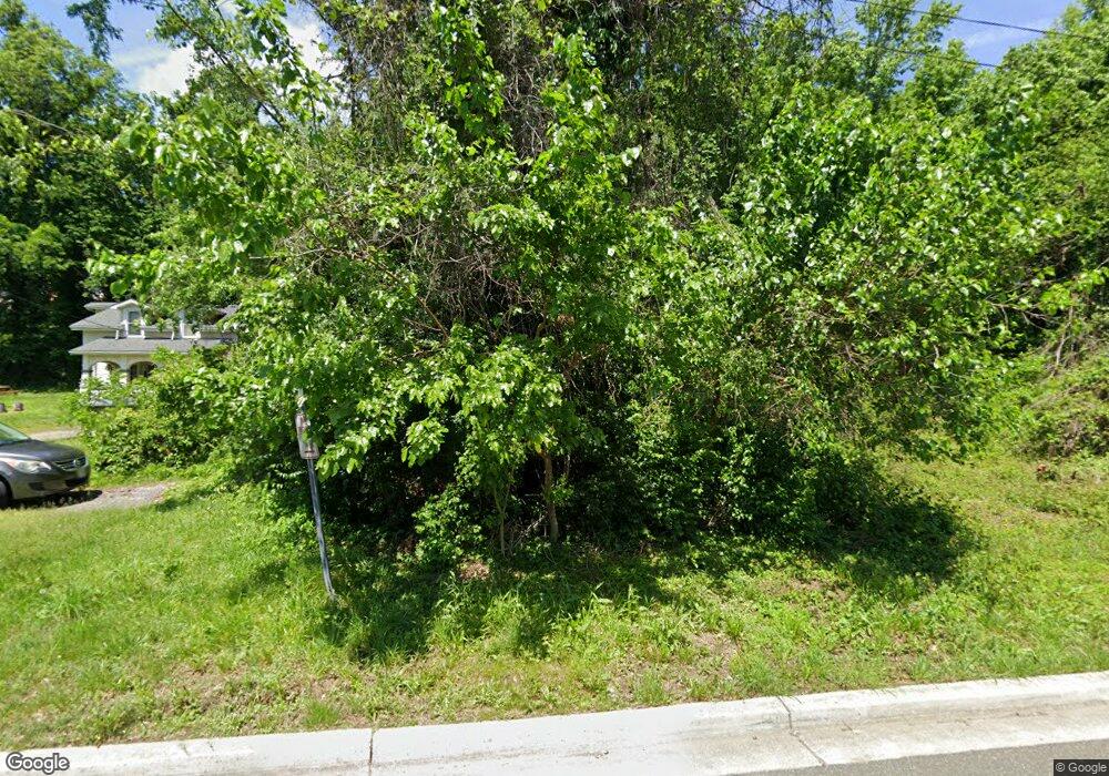 617 Nova Ave, Capitol Heights, MD 20743 - photo 1