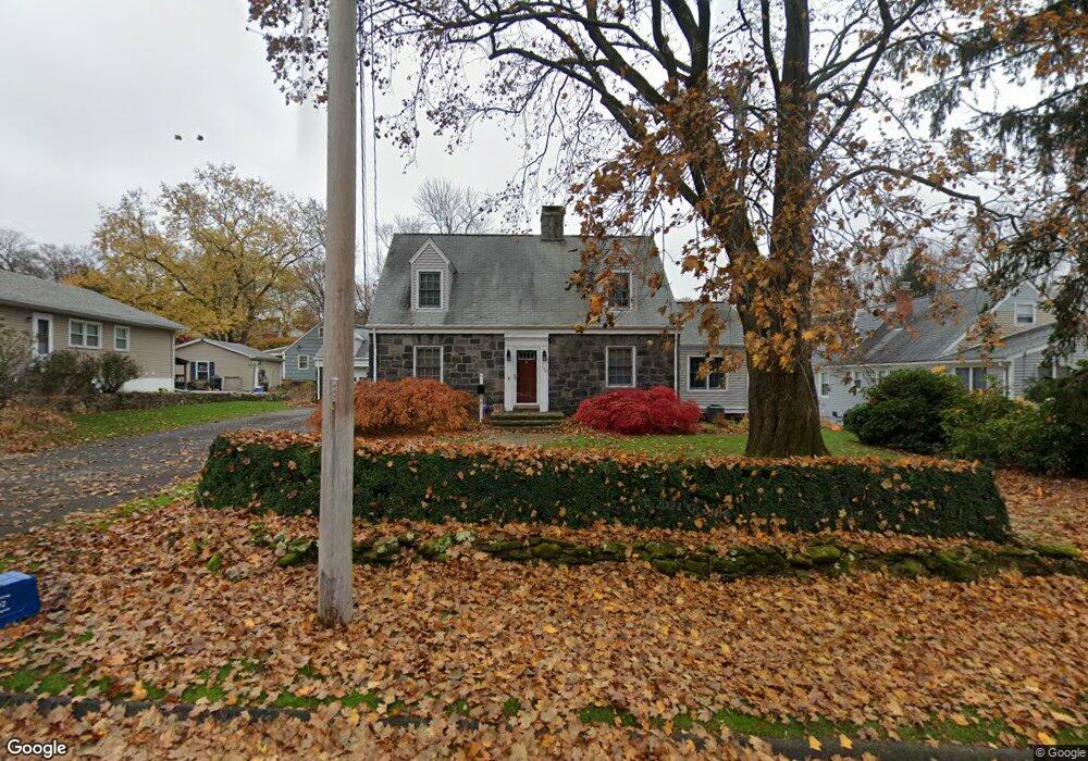 149 Wilson St, Fairfield, CT 06825 - photo 1