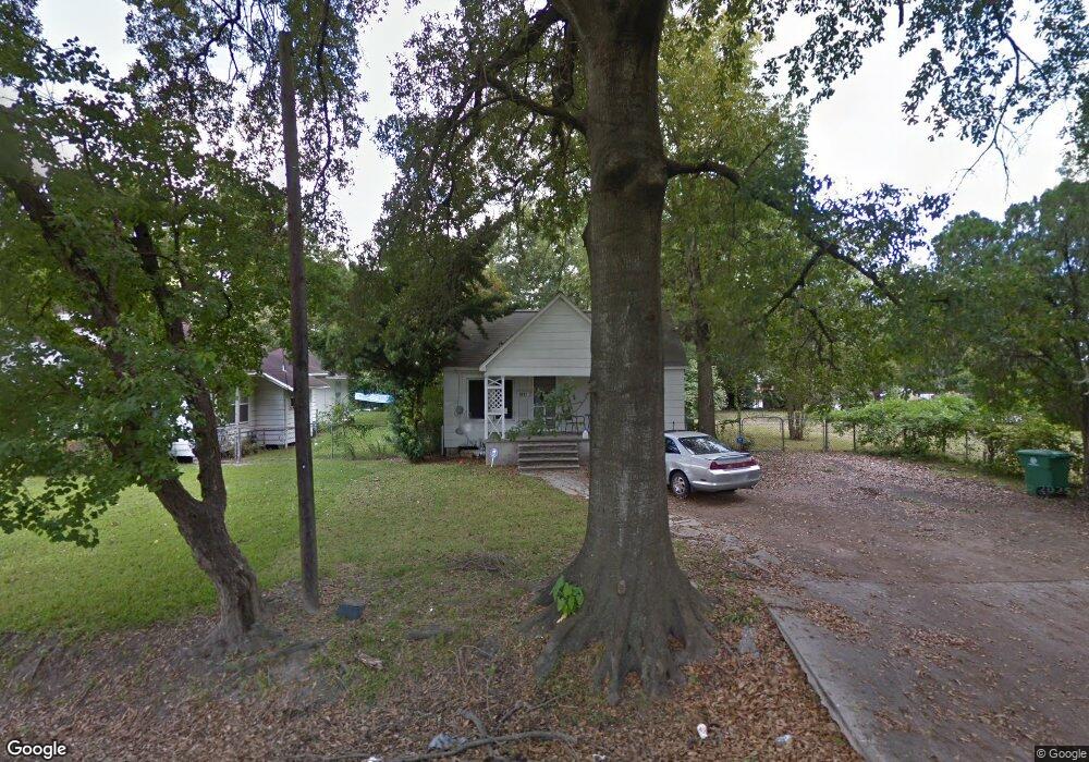 1317 Melbourne St, Houston, TX 77022 - photo 1