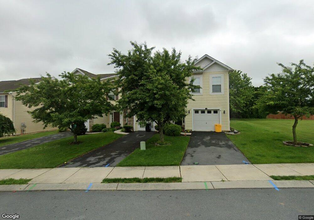 464 Lantern Ln, Chambersburg, PA 17201 - photo 1