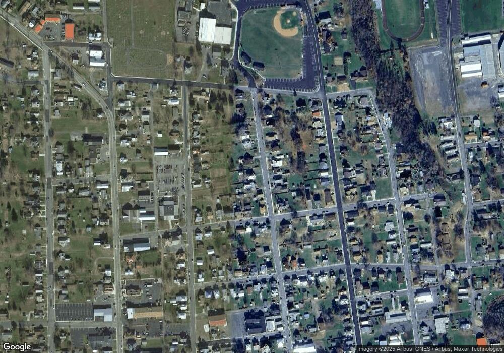 108 Pine St, Petersburg, WV 26847 - photo 1