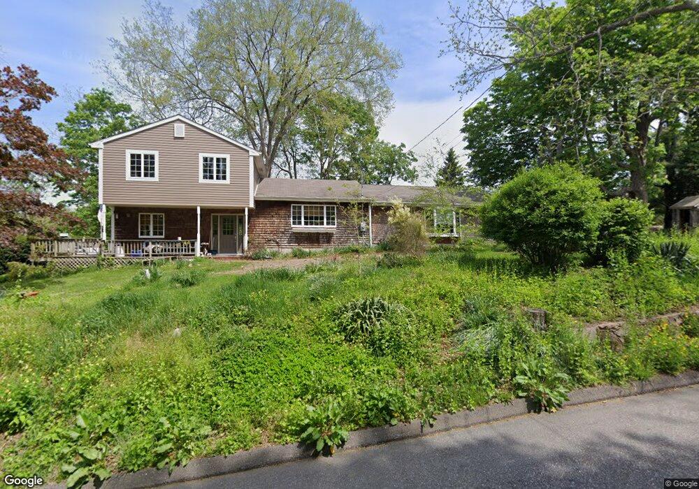 198 Brook St, Groton, CT 06340 - photo 1