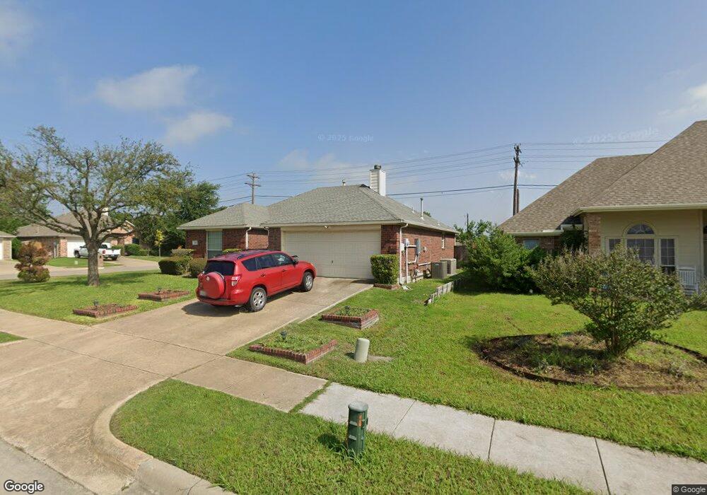 319 Millstone Dr, Wylie, TX 75098 - photo 1