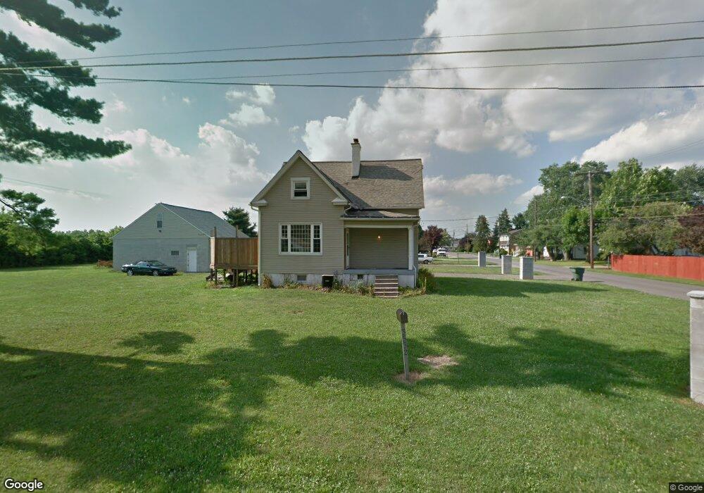 3532 Wicklow Rd, Columbus, OH 43204 - photo 1