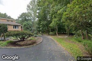 3 Pine St, Orangeburg, NY 10962