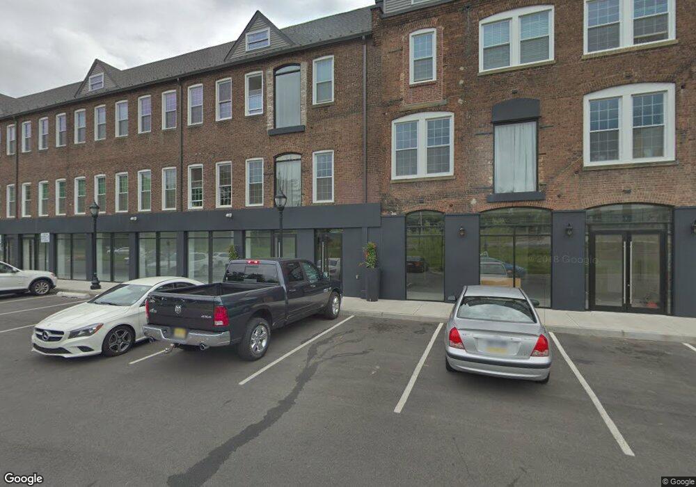 120 Georges Rd unit D, New Brunswick, NJ 08901 - photo 1