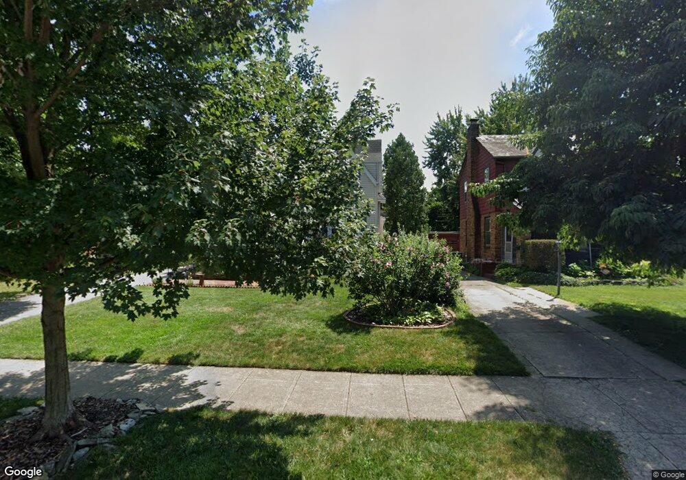 439 E Dunedin Rd, Columbus, OH 43214 - photo 1