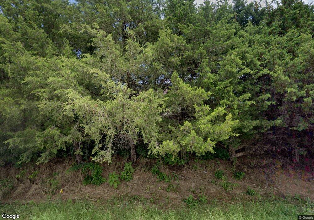 1301 S Maxwell St, McPherson, KS 67460 - photo 1